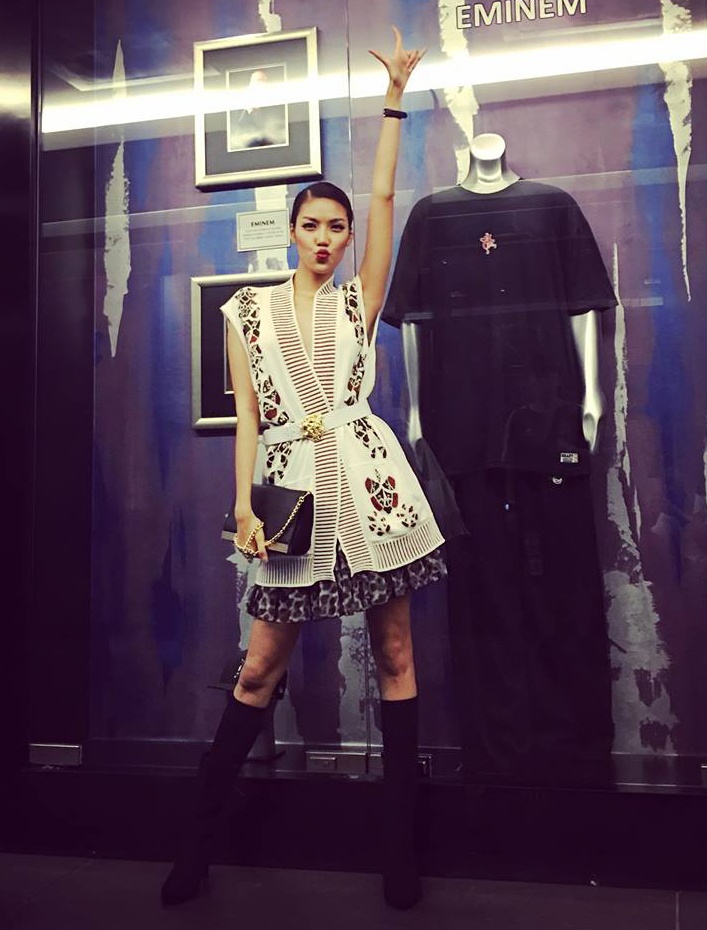 Street style cua Lan Khue anh 6