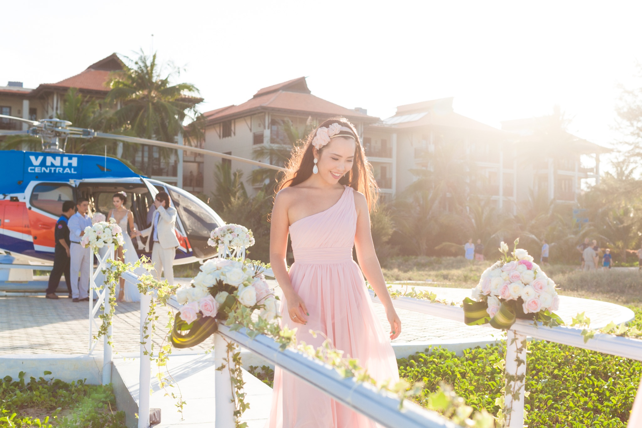 Ong xa Ha Anh ruoc dau bang truc thang anh 3