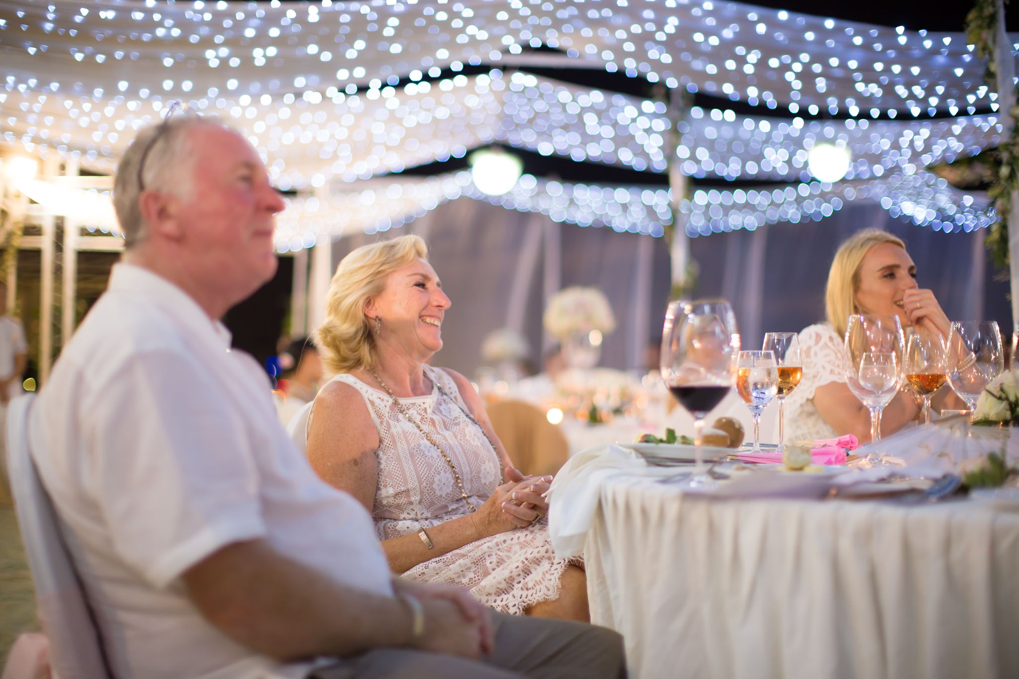 Ha Anh ket hon cung chong Tay anh 2