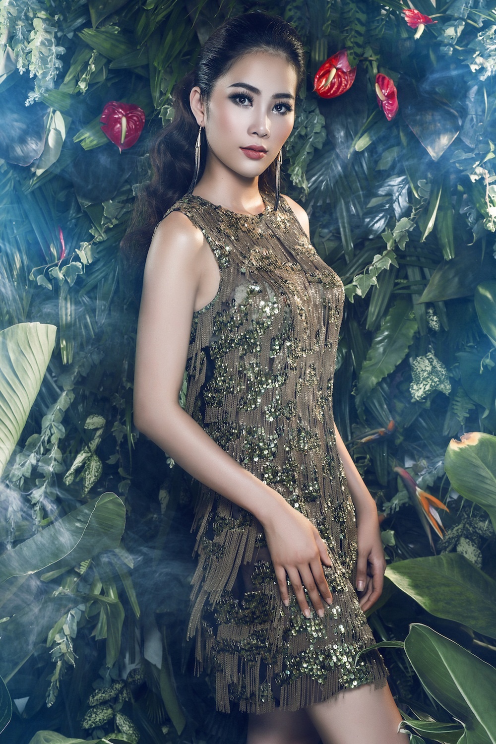 Hoa khoi Nam Em thi Hoa hau Trai dat anh 3