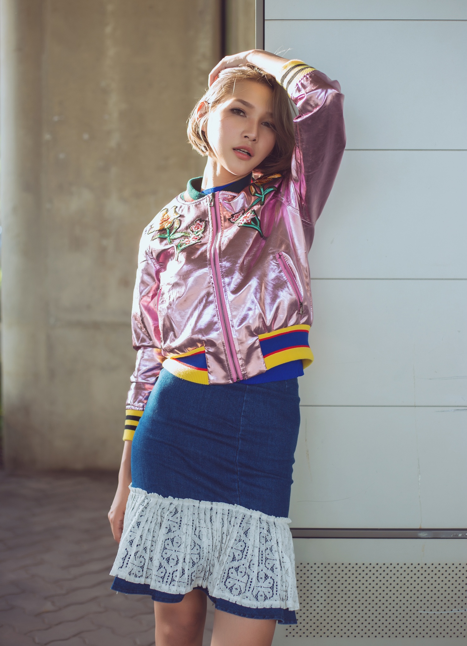 Hoc tro Pham Huong lam moi hinh anh sau khi roi The Face anh 9