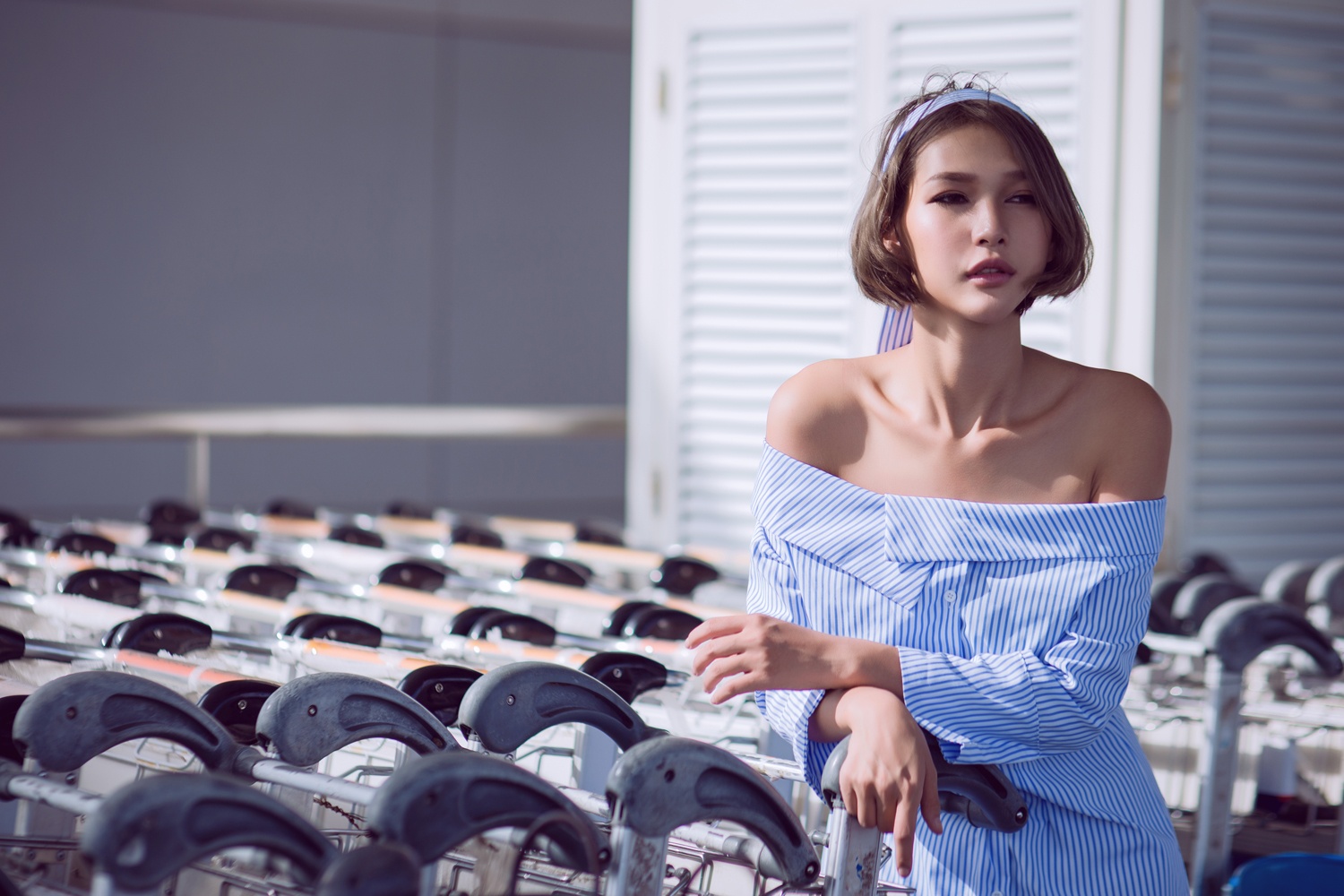 Hoc tro Pham Huong lam moi hinh anh sau khi roi The Face anh 3