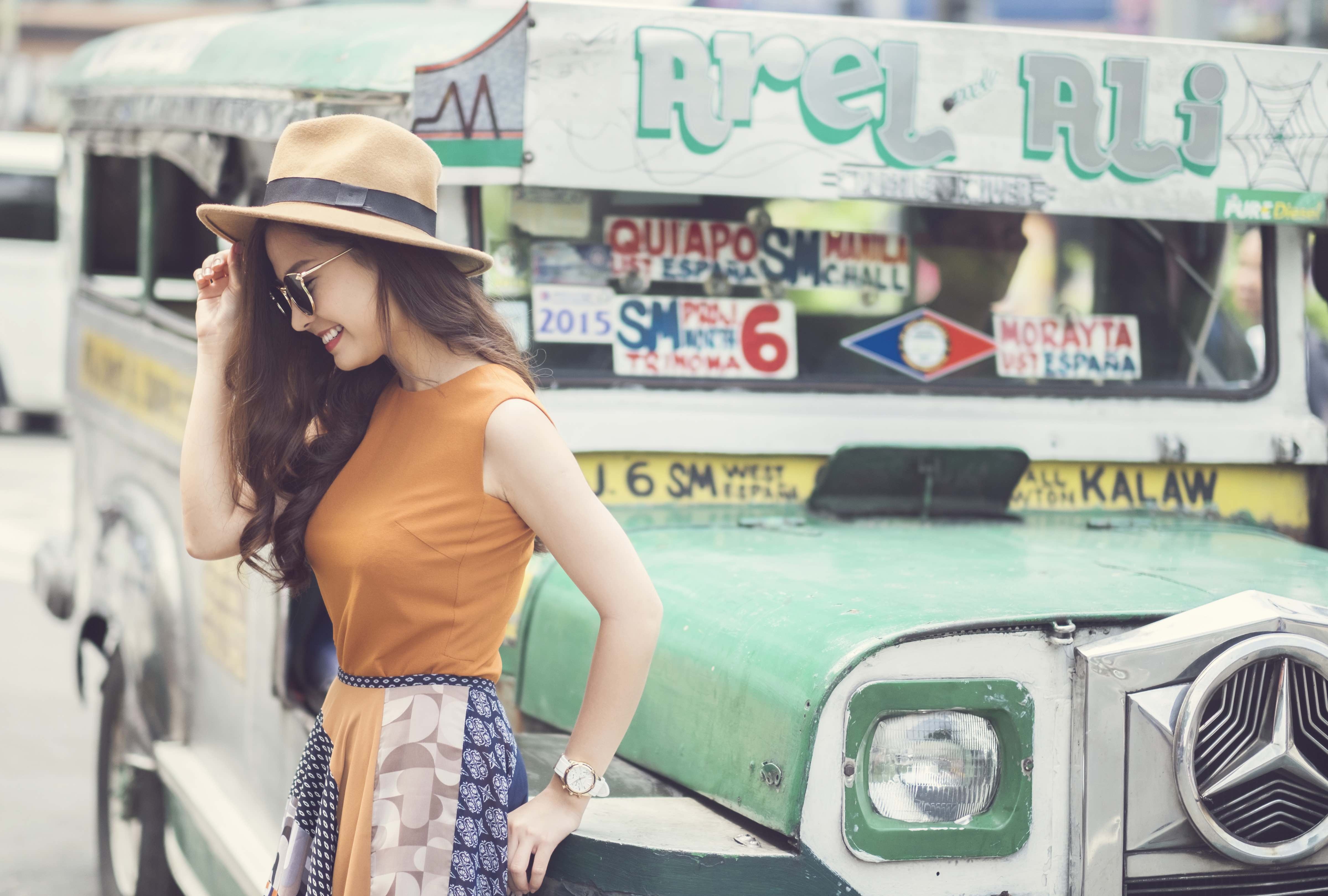 Khanh Hien tinh nghich tren duong pho anh 1