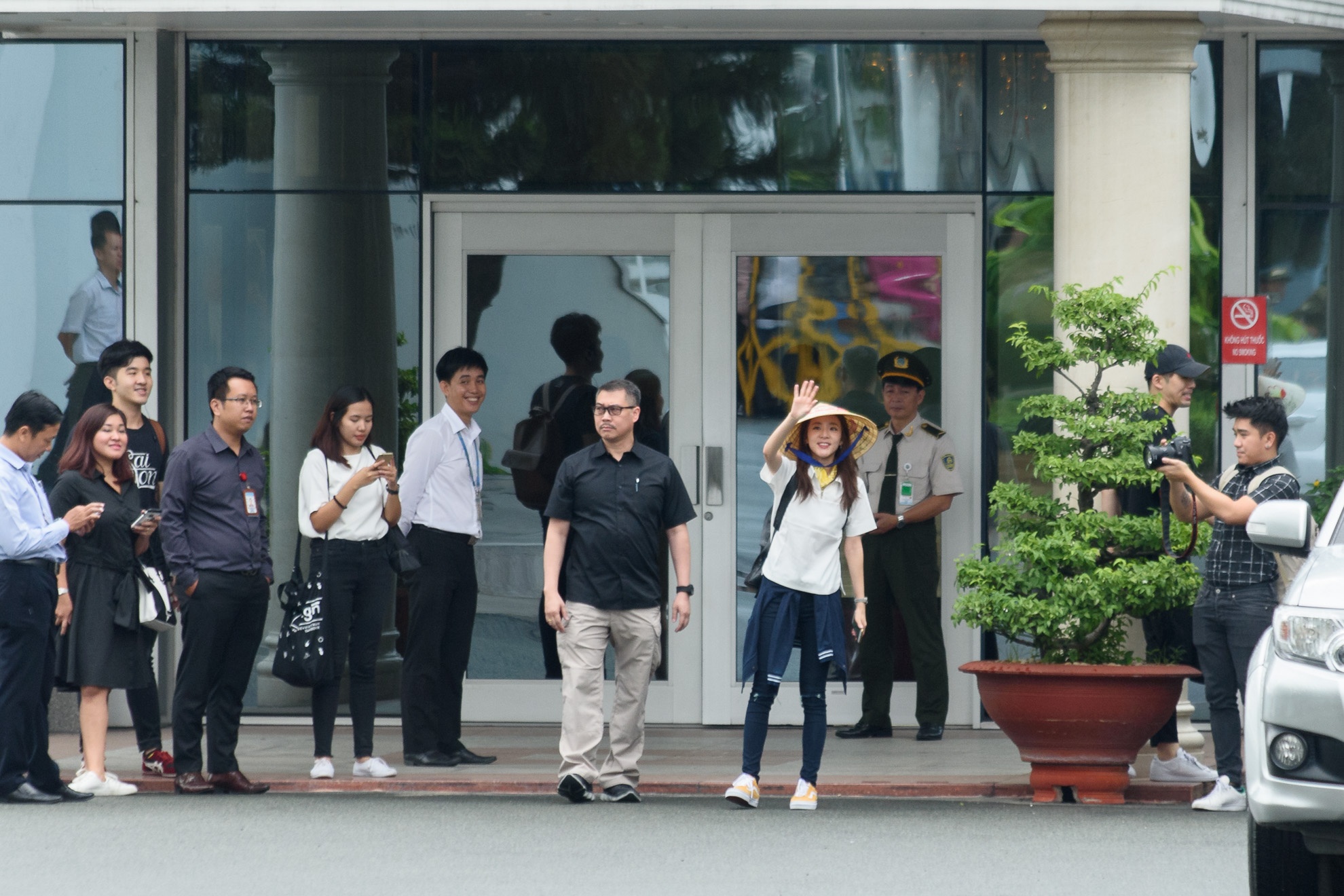 Dara nhom 2NE1 den Viet Nam anh 8