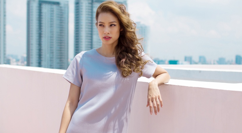 Street style sanh dieu cua thi sinh manh nhat doi Ha Ho hinh anh