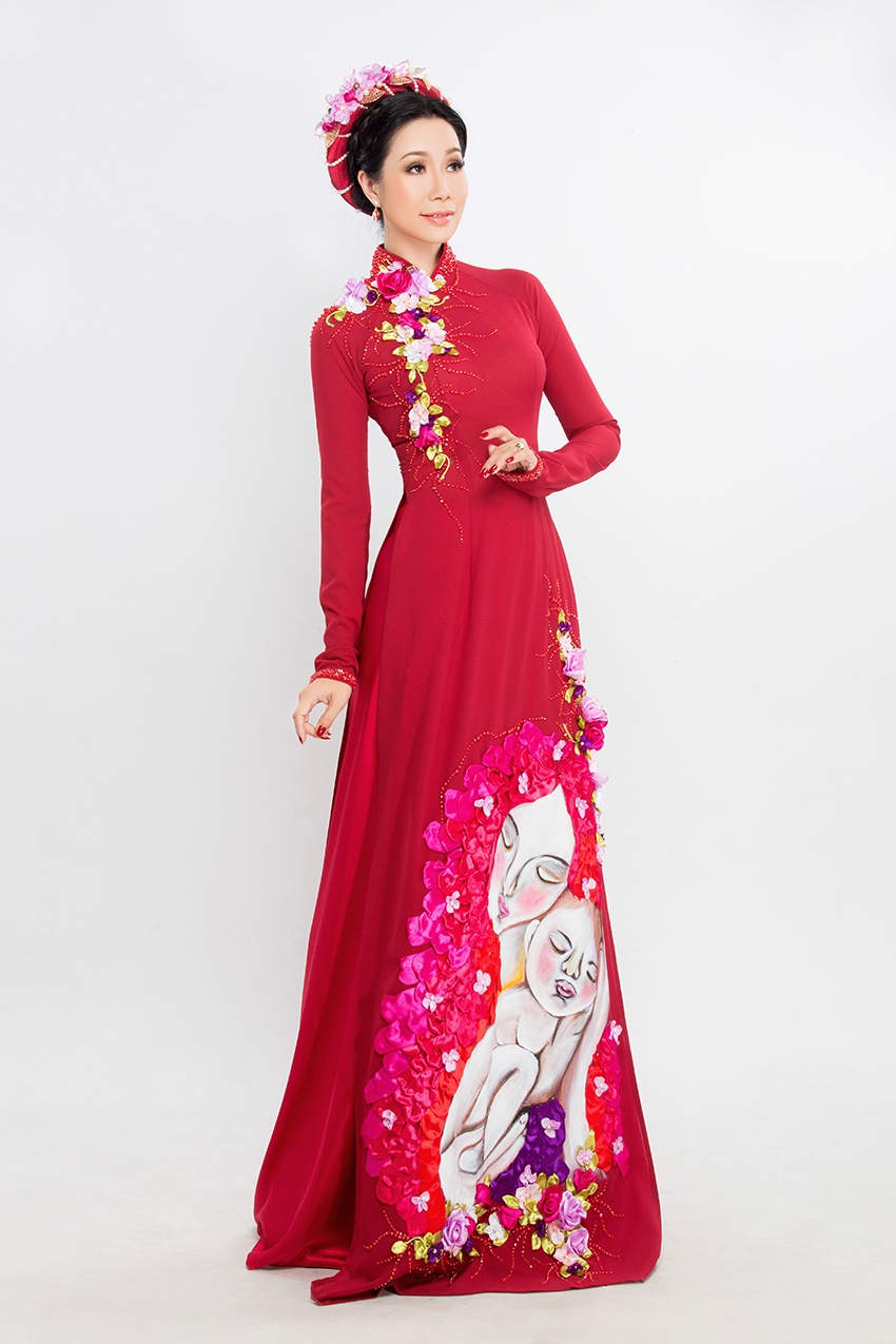 Trịnh Kim Chi rạng rỡ với 5 thiết kế truyền thống ảnh 5 Trinh Kim Chi rang ro voi 5 thiet ke truyen thong anh 5