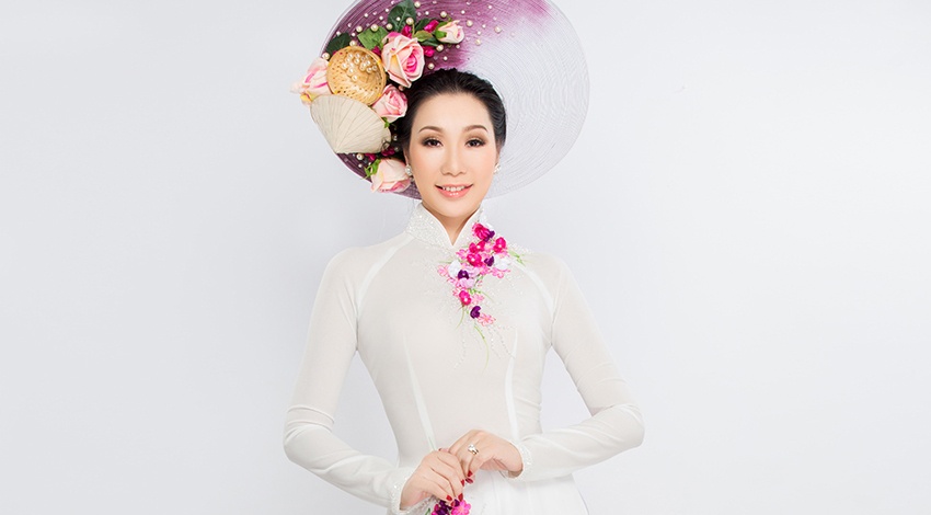 A hau Kim Chi dien 5 thiet ke cho le Vu lan hinh anh