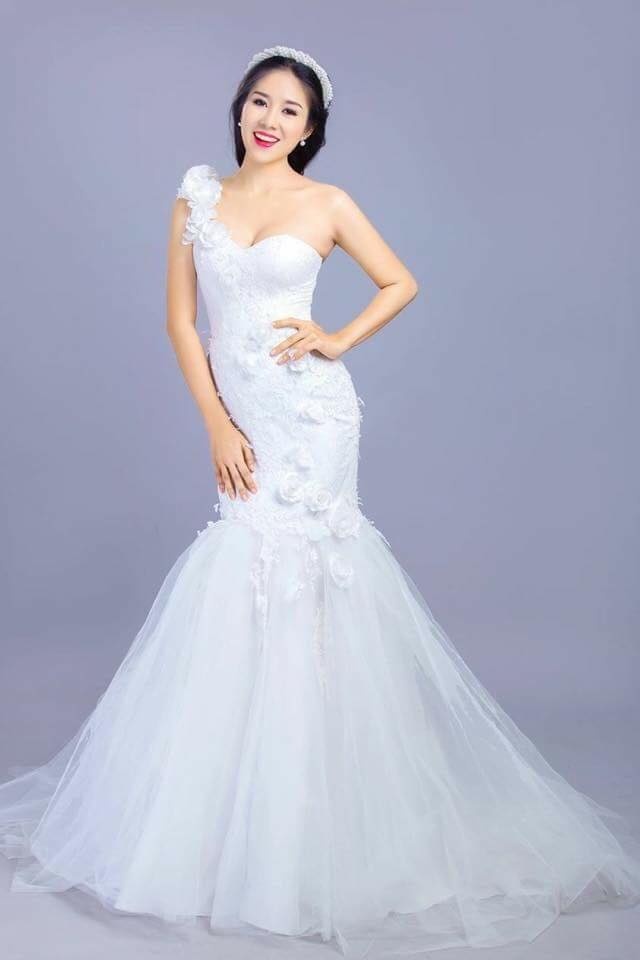 Le Phuong cuoi vao cuoi nam 2016 anh 1