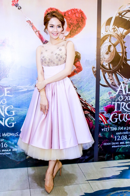 8 bo canh dep nhat tuan qua cua sao Viet anh 1