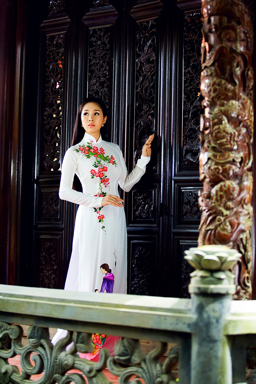 Le Phuong dien ao dai duyen dang anh 2