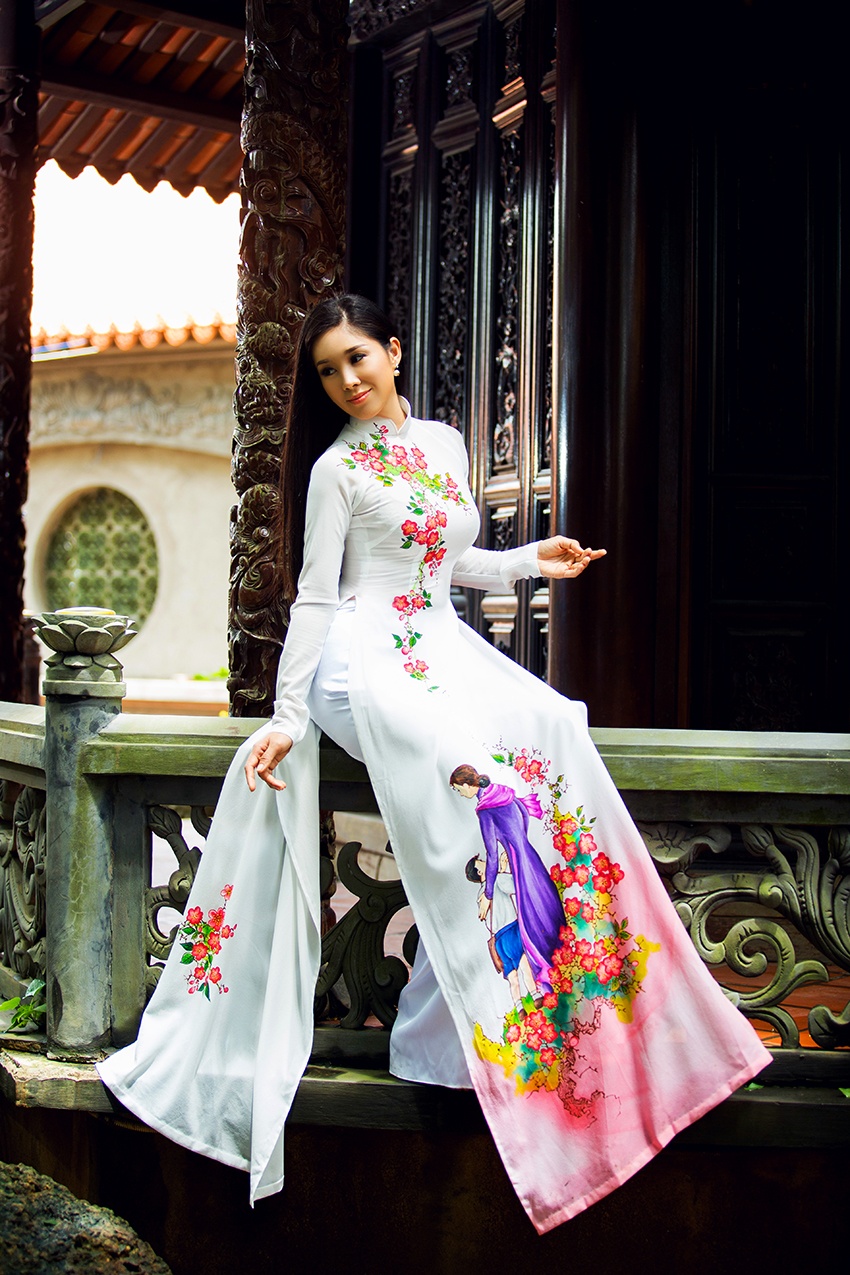 Le Phuong dien ao dai duyen dang anh 3