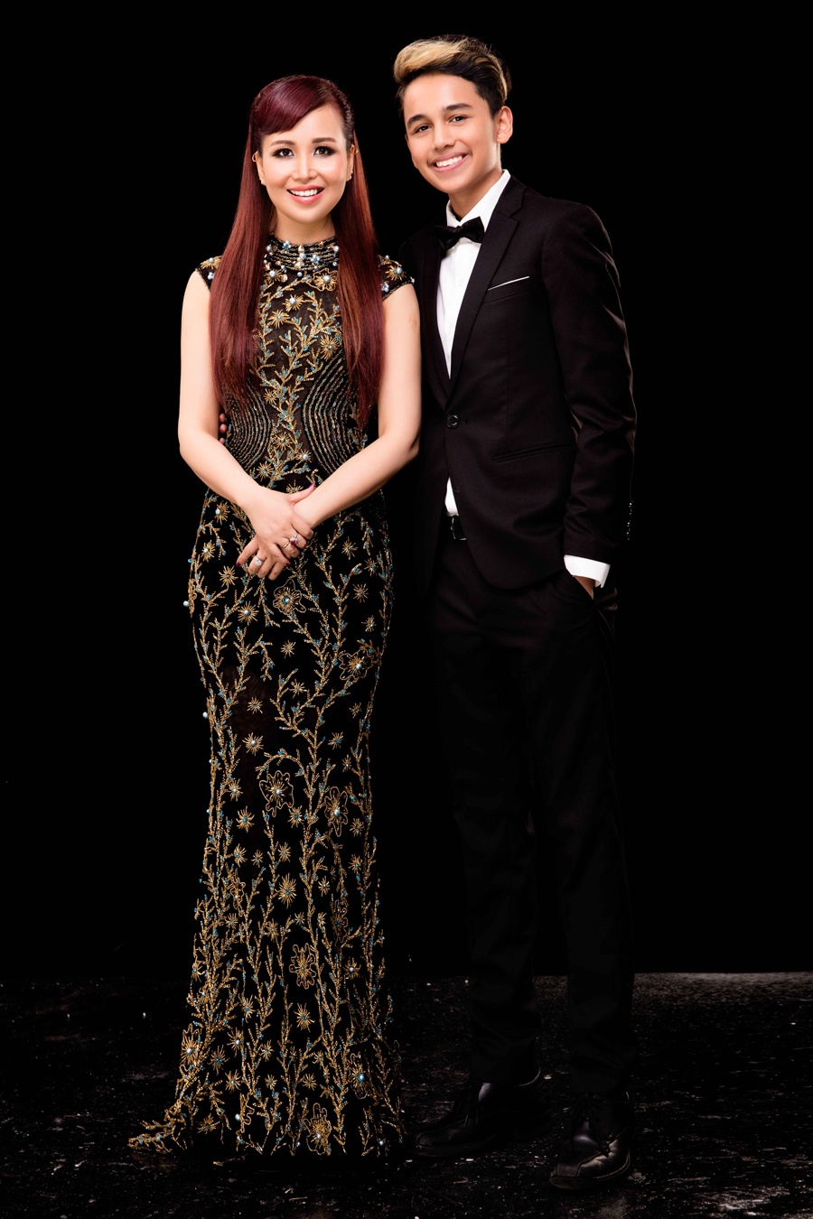 Hoa hậu Diệu Hoa hạnh phúc bên chồng con dịp lễ Vu Lan ảnh 6 Hoa hau Dieu Hoa hanh phuc ben chong con dip le Vu Lan anh 6