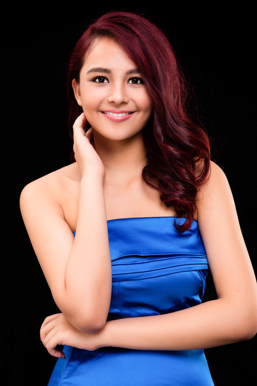 Hoa hậu Diệu Hoa hạnh phúc bên chồng con dịp lễ Vu Lan ảnh 7 Hoa hau Dieu Hoa hanh phuc ben chong con dip le Vu Lan anh 7