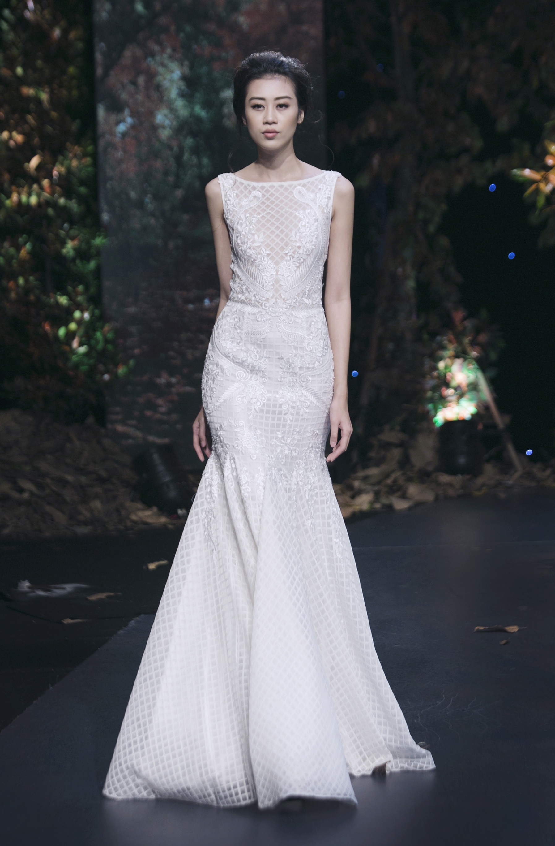 Thu Hien Next Top goi cam catwalk anh 6