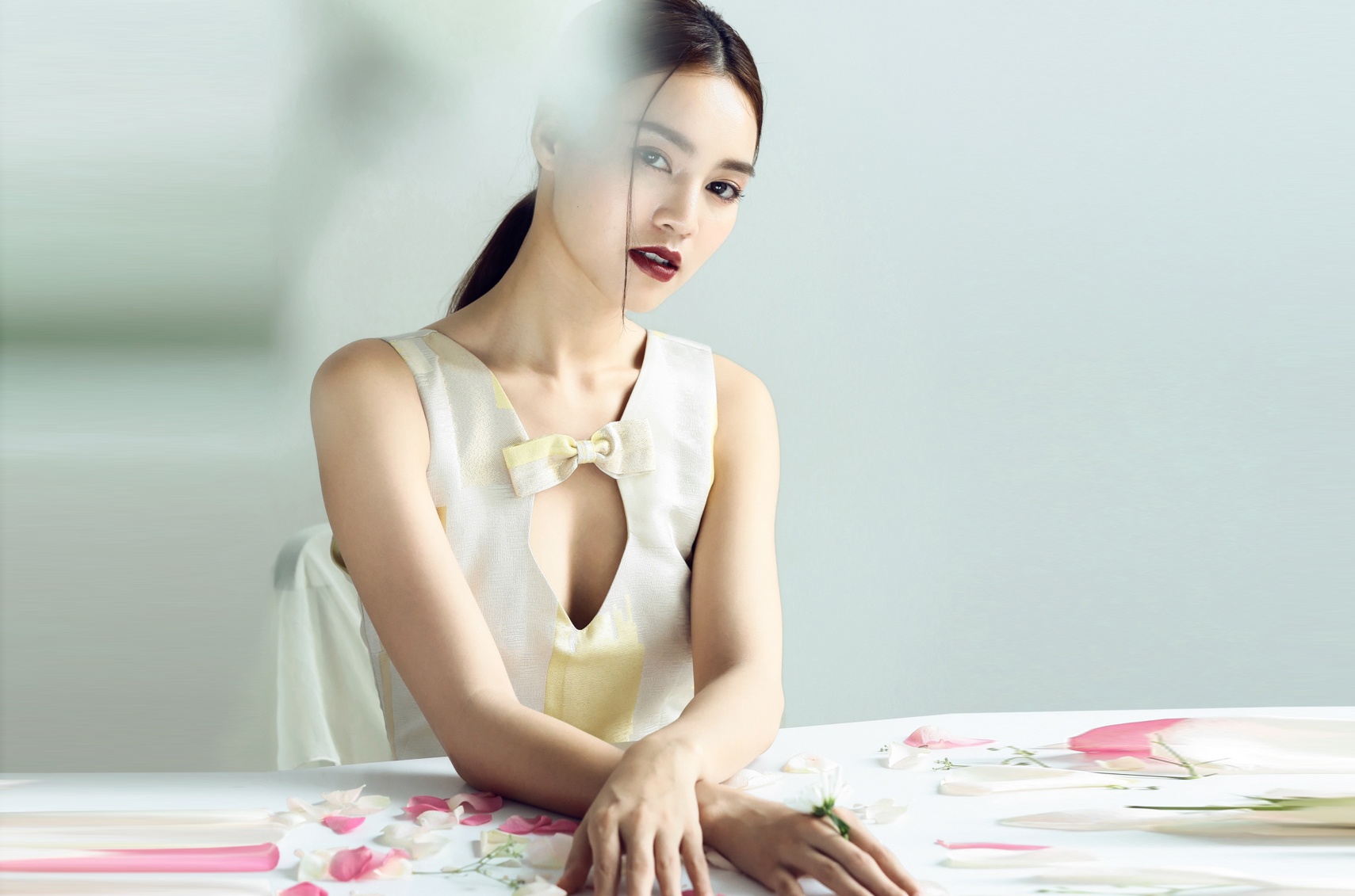 Ninh Duong Lan Ngoc dien vay Phuong My anh 2