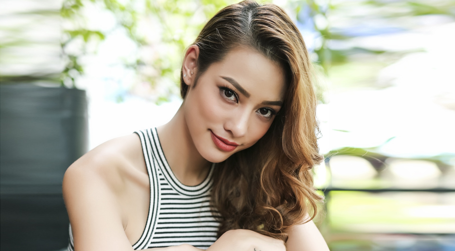 Lily Nguyen: ‘Nghe nguoi mau khong can bang dai hoc’ hinh anh