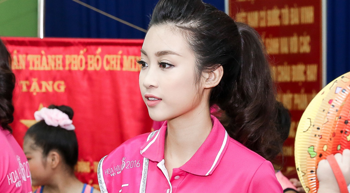 Hoa hau My Linh don trung thu som cung tre mo coi hinh anh