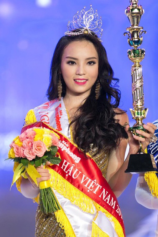 Hinh anh khac biet cua sao Viet vuong nghi van phau thuat tham my anh 1