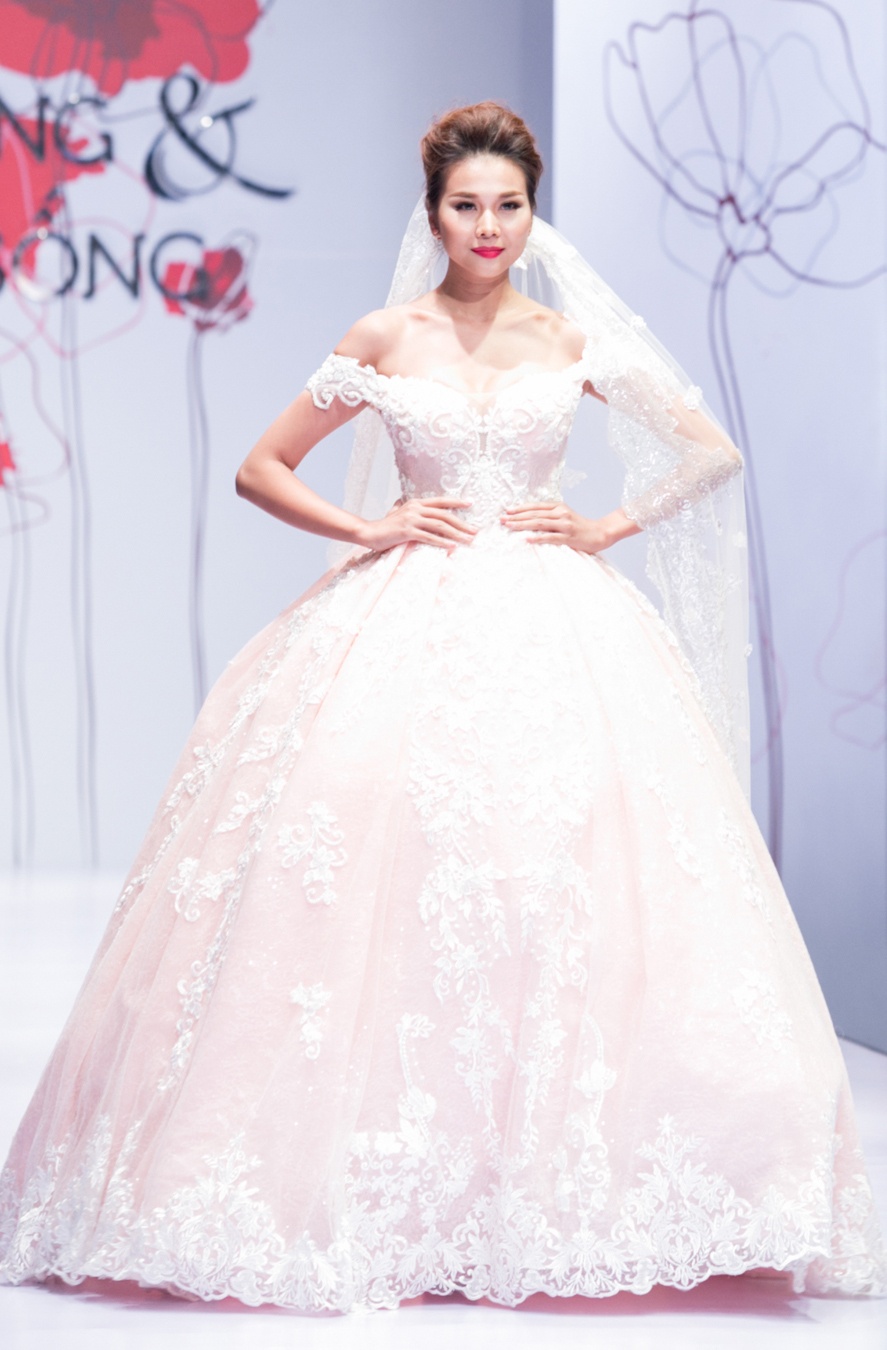 Thanh Hang dien dam cuoi goi cam anh 1