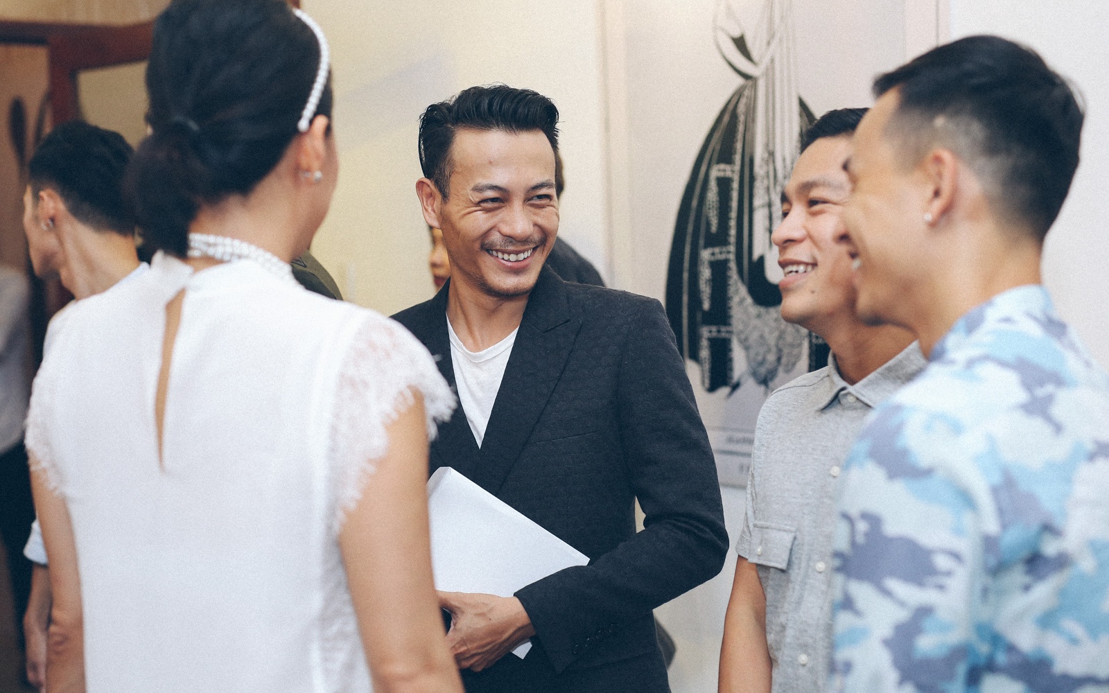 Hứa Vĩ Văn diện vest pastel bảnh bao ở sự kiện ảnh 7 Hua Vi Van dien vest pastel banh bao o su kien anh 7