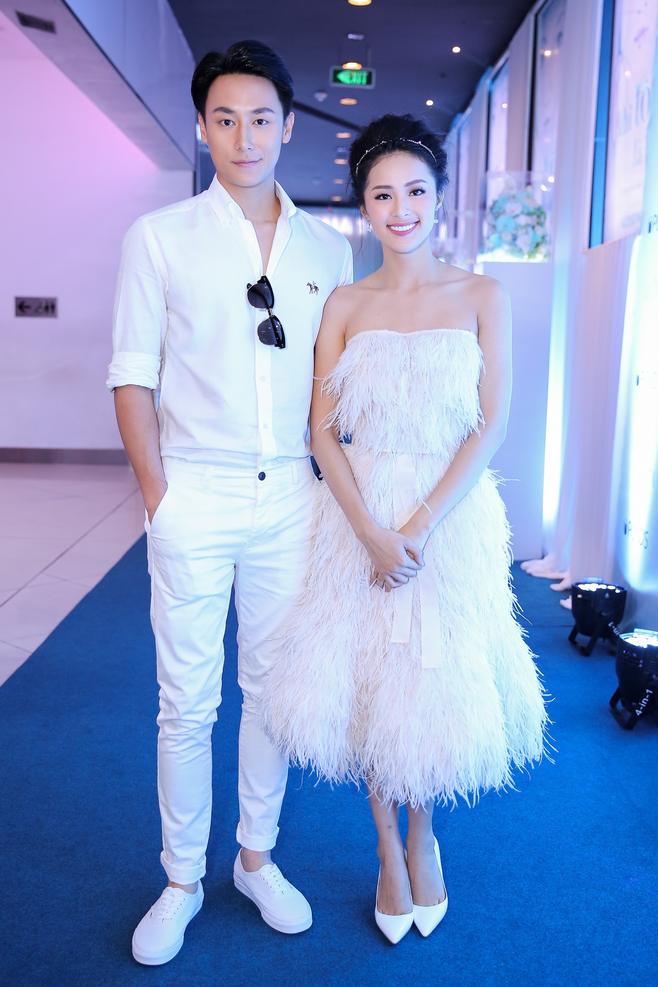 Lan Ngoc,  Ha Vi di su kien anh 8