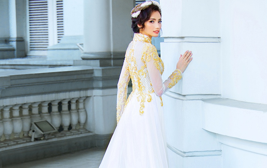 Trúc Diễm duyên dáng áo dài trắng ảnh 2 Truc Diem duyen dang ao dai trang anh 2