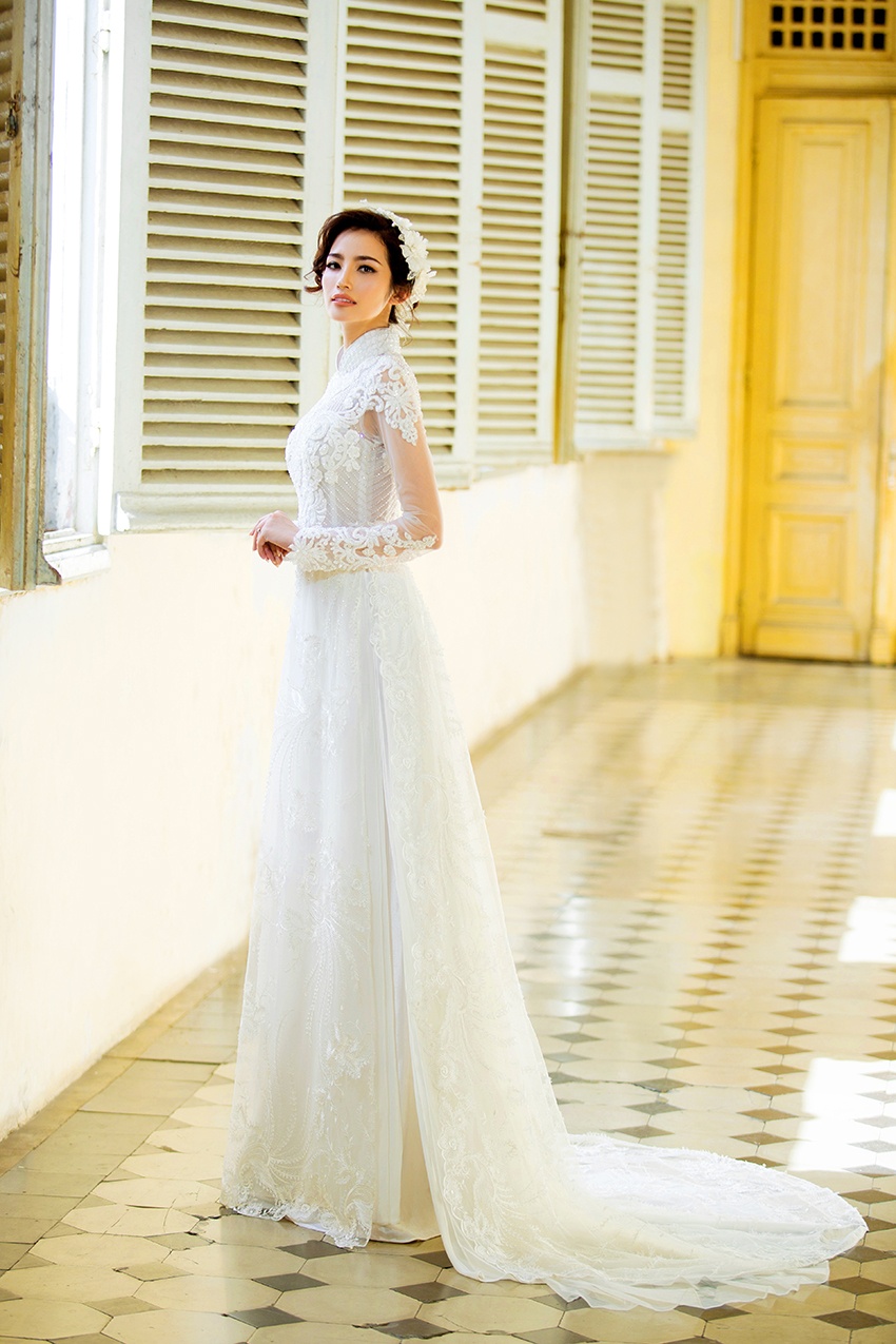 Trúc Diễm duyên dáng áo dài trắng ảnh 7 Truc Diem duyen dang ao dai trang anh 7