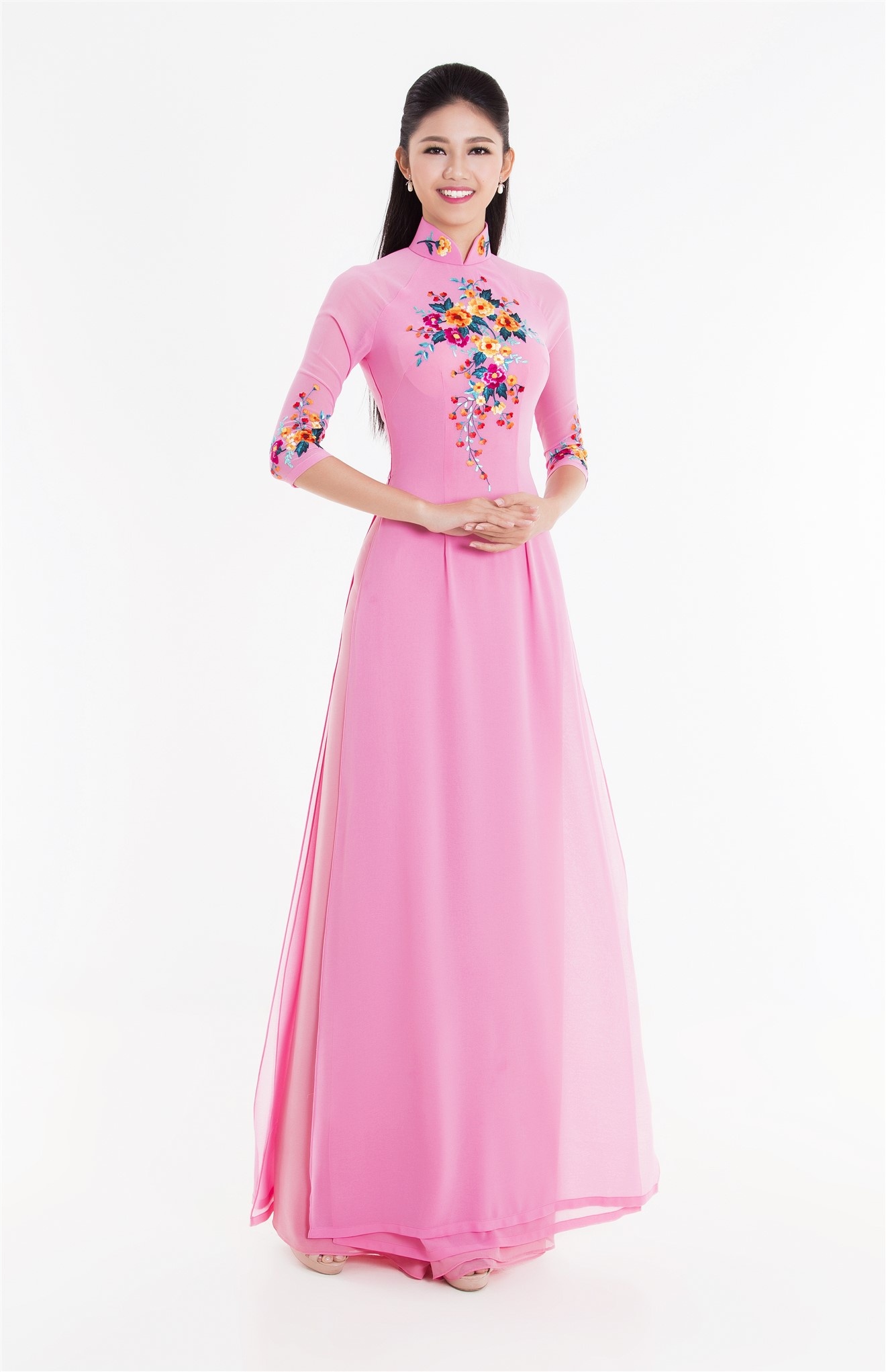 Top 3 Hoa hau Viet Nam duyen dang ao dai pastel anh 3