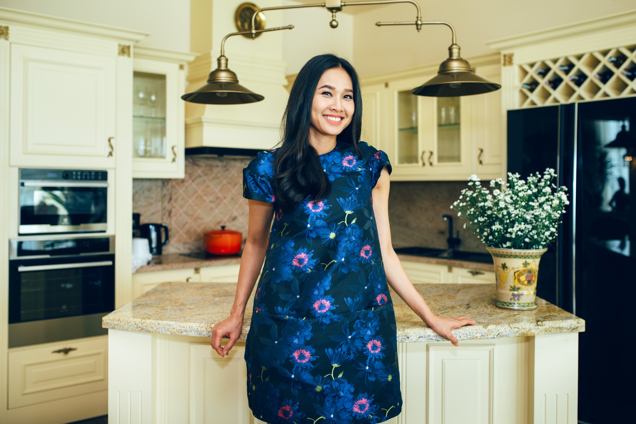 Bạn gái Bằng Kiều thăm căn hội triệu đô của Hà Kiều Anh ảnh 2 Ban gai Bang Kieu tham can hoi trieu do cua Ha Kieu Anh anh 2