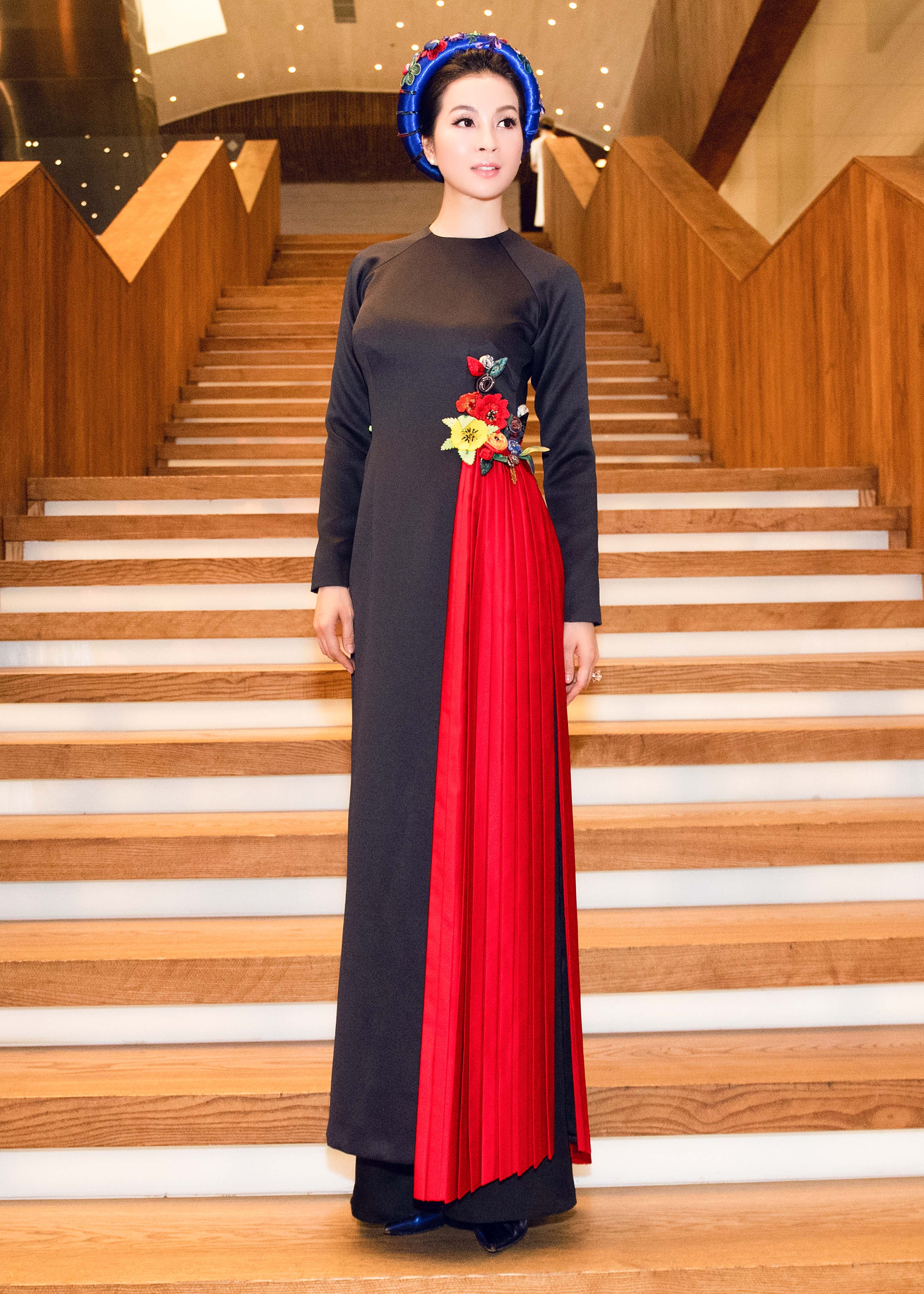 Hoa hau My Linh dan dau top sao dep tuan qua anh 4