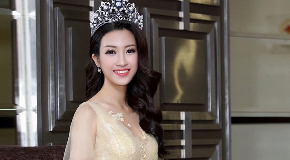 Hoa hau My Linh dan dau top sao dep tuan qua hinh anh