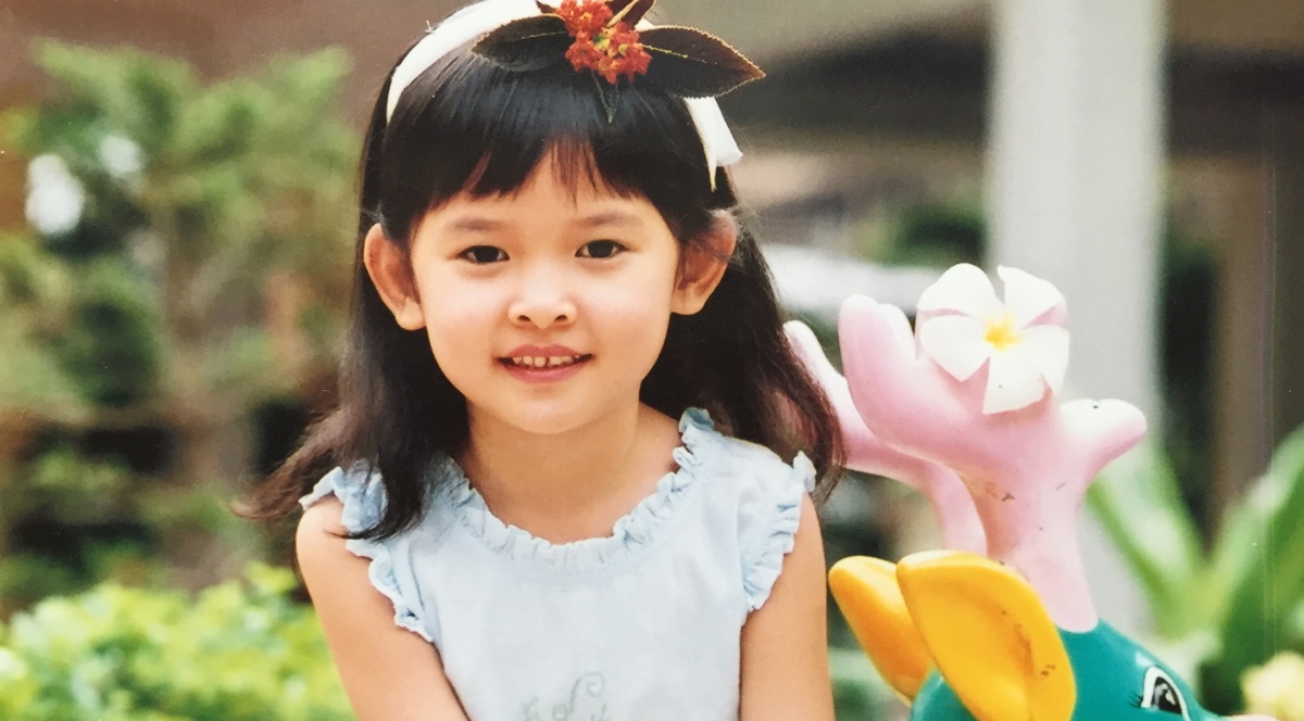 A hau Thuy Dung khoe anh thoi tho au hinh anh