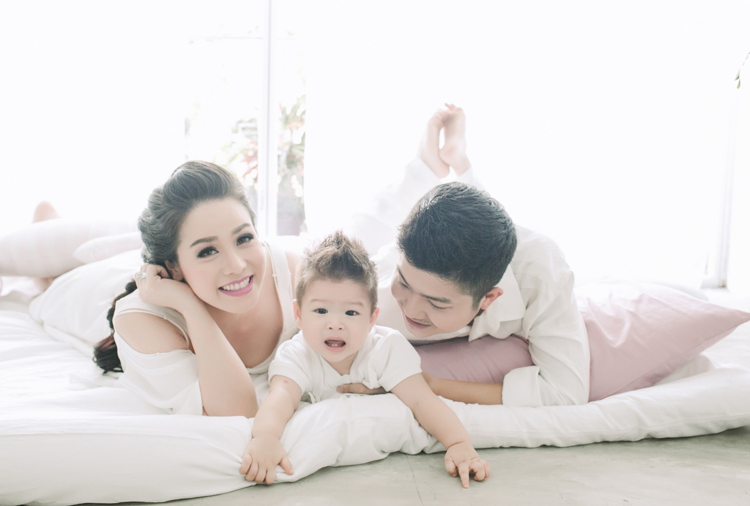 Nhat Kim Anh rang ro ben ong xa va con trai anh 4