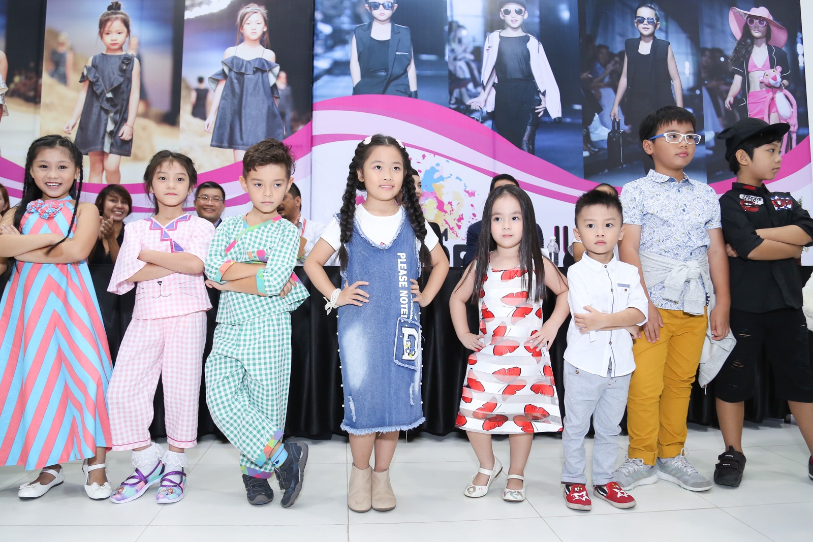 Xuan Lan trinh lang dan mau nhi anh 9