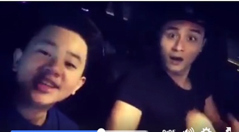 Vinh Thuy bo vo lang, dua gion em trai khi dang lai oto hinh anh