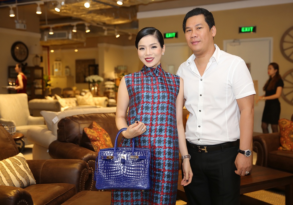 Ho Ngoc Ha than thiet voi Dam Vinh Hung o su kien anh 9