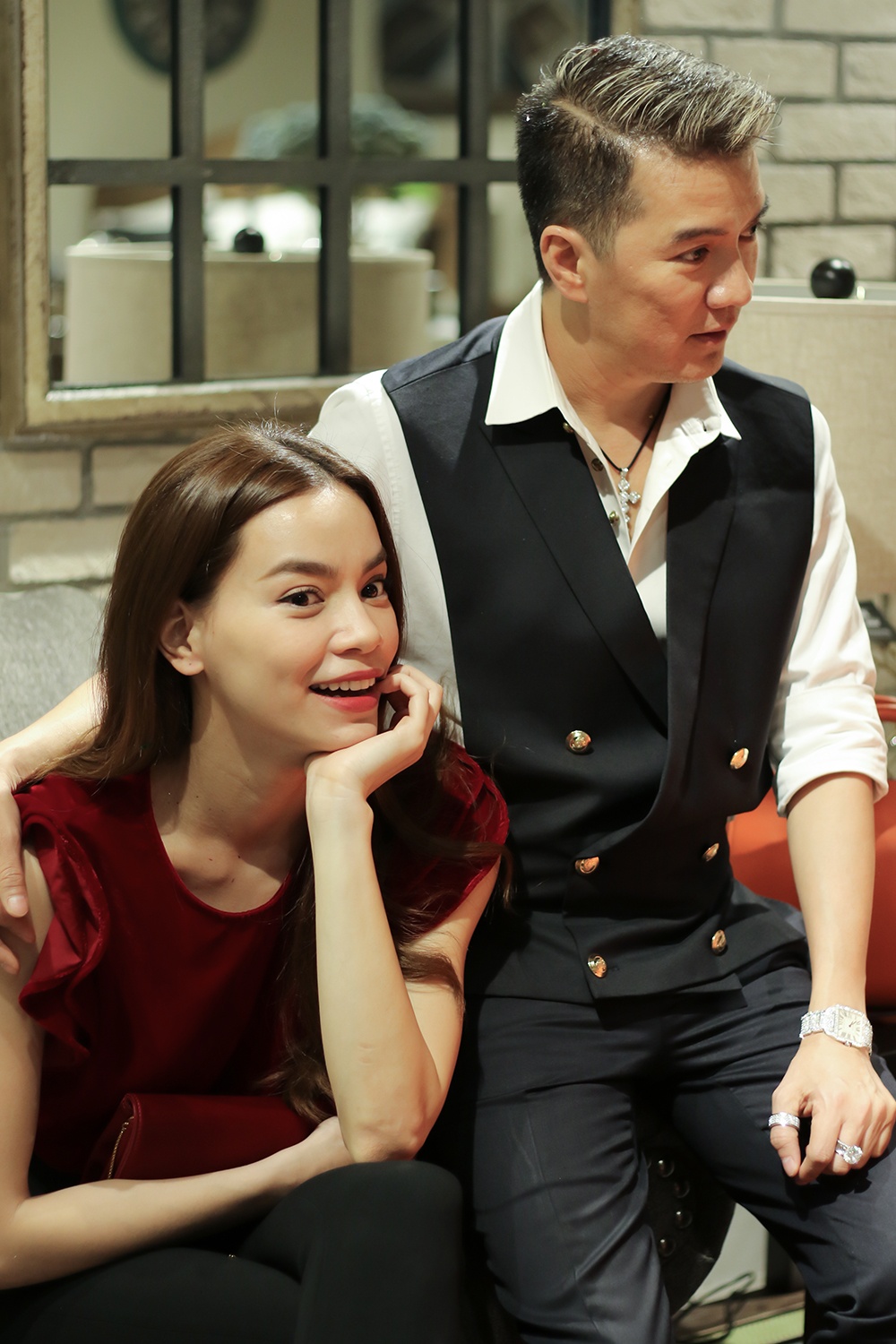 Ho Ngoc Ha than thiet voi Dam Vinh Hung o su kien anh 2