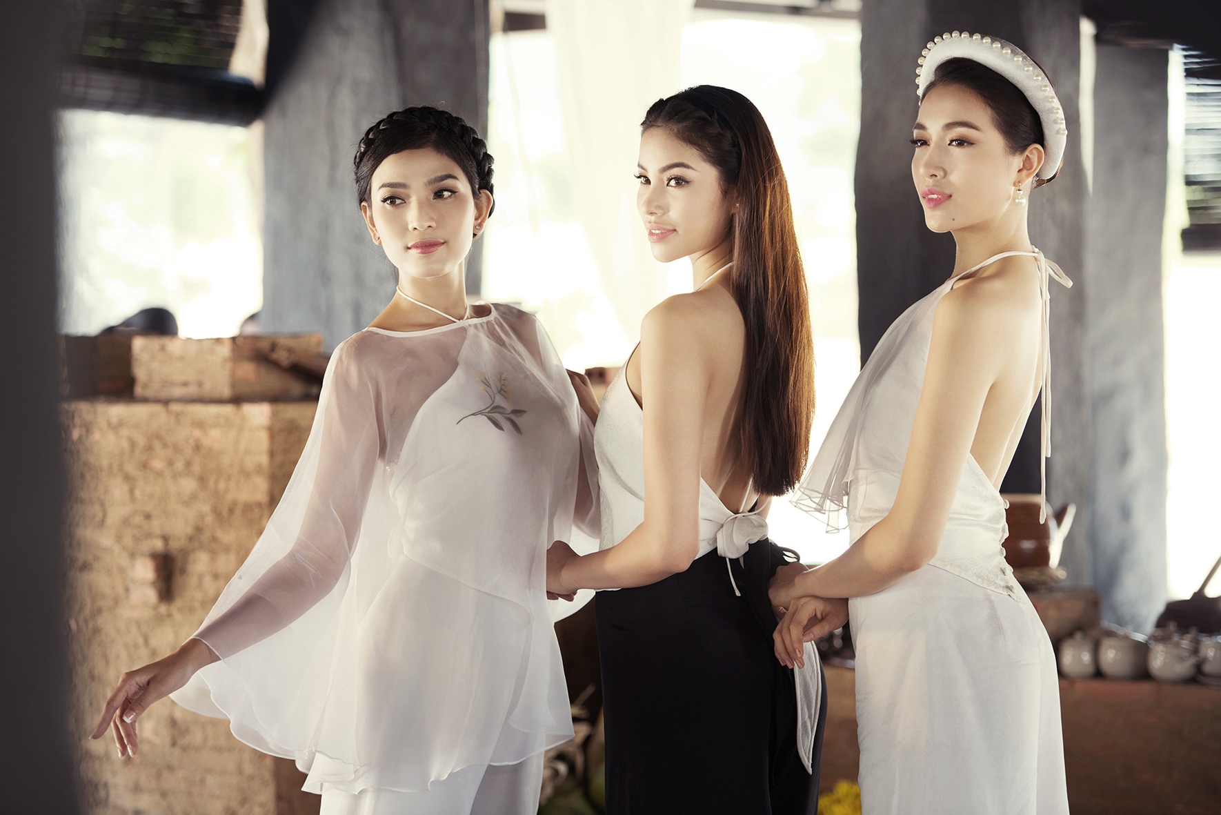 Dan hoa hau,  a hau Viet dien yem dao duyen dang anh 4