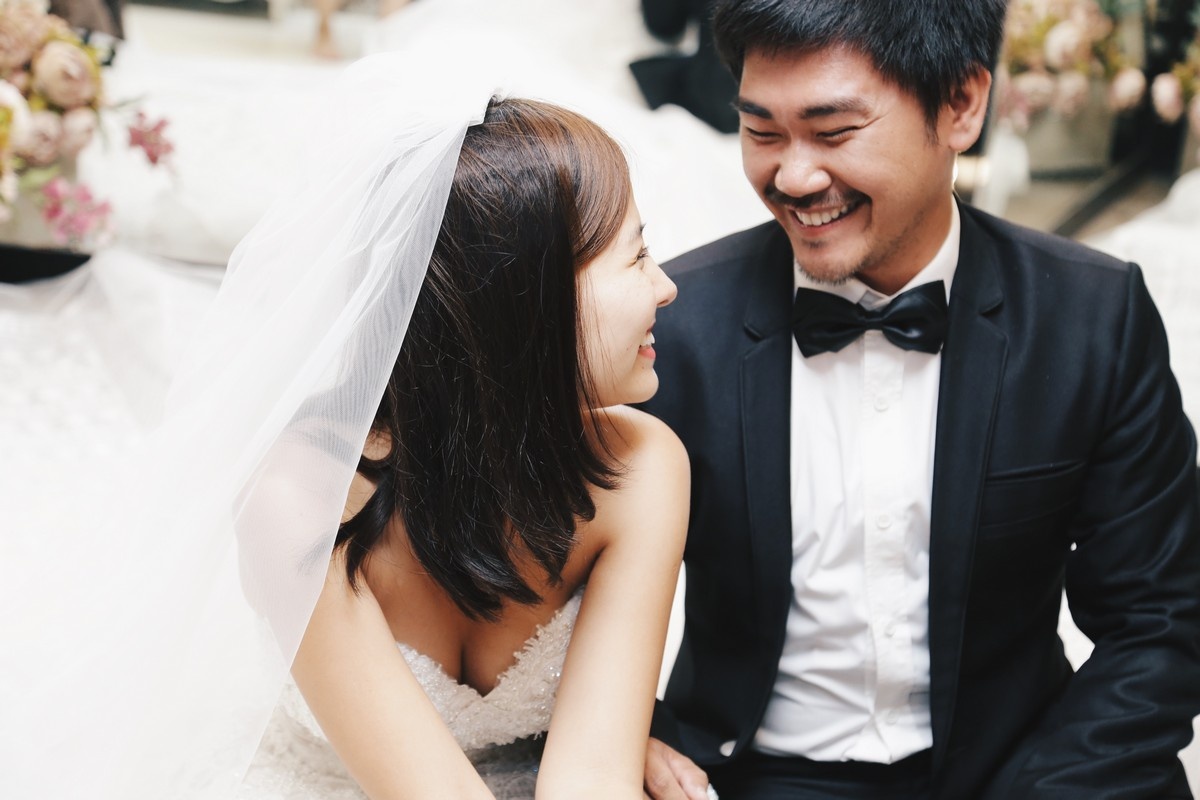 Hon phu Viet kieu dua Khanh Hien di thu ao cuoi anh 3