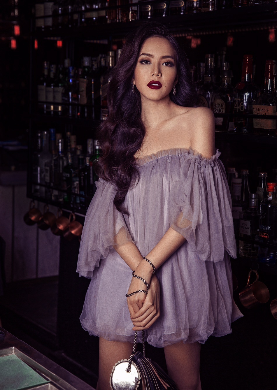 Giai bac Sieu mau Viet Nam dien dam tre vai goi cam anh 4