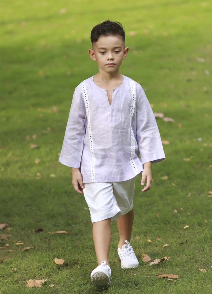 Con trai Trương Quỳnh Anh nhí nhảnh catwalk cùng bố mẹ ảnh 5 Con trai Truong Quynh Anh nhi nhanh catwalk cung bo me anh 5