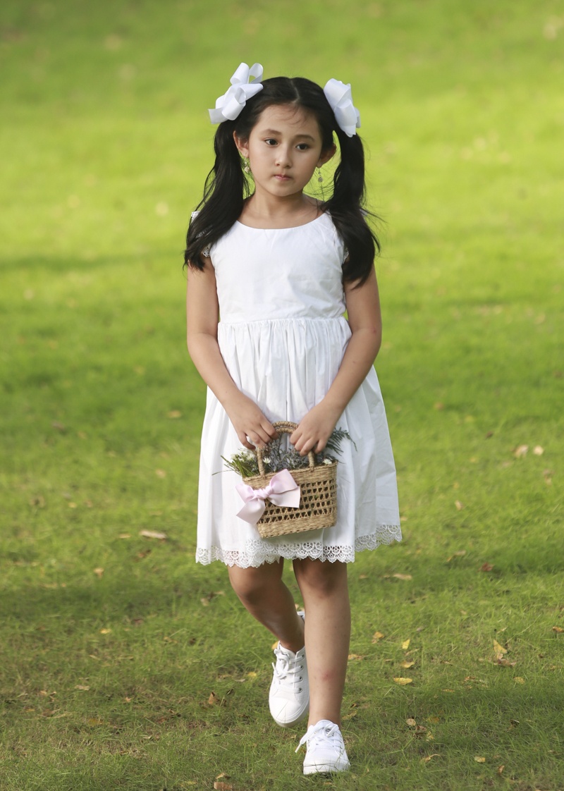 Con trai Trương Quỳnh Anh nhí nhảnh catwalk cùng bố mẹ ảnh 8 Con trai Truong Quynh Anh nhi nhanh catwalk cung bo me anh 8