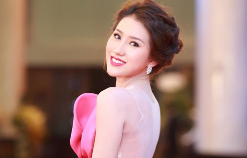 Bao Nhu gioi thieu ve ban than bang tieng Anh hinh anh