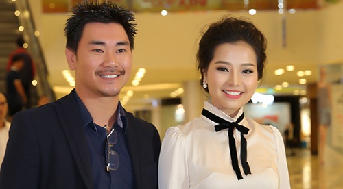 Khanh Hien: ‘Me chong hoi cuoi ngay lan dau gap toi' hinh anh