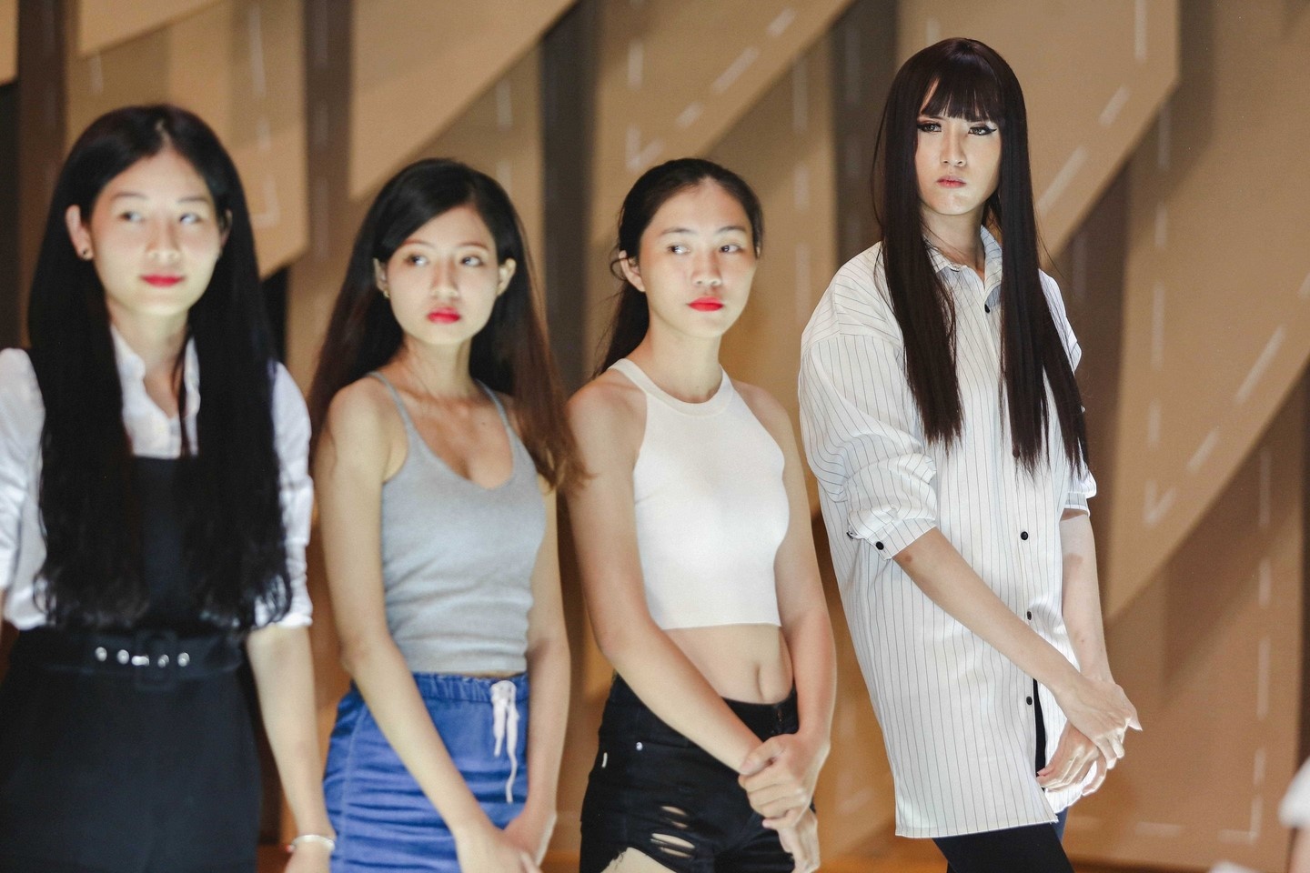 Lan Khue,  Mai Ngo tham gia Elle Show anh 7