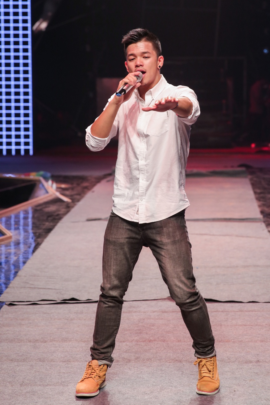 Hoang Thuy Linh luyen tap truoc chung ket Next Top anh 3