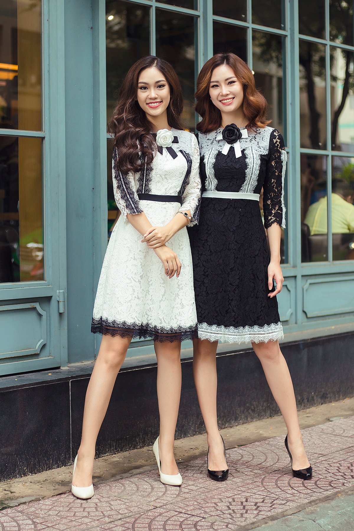 Thuy Linh - Phuong Linh dien do doi xuong pho anh 2