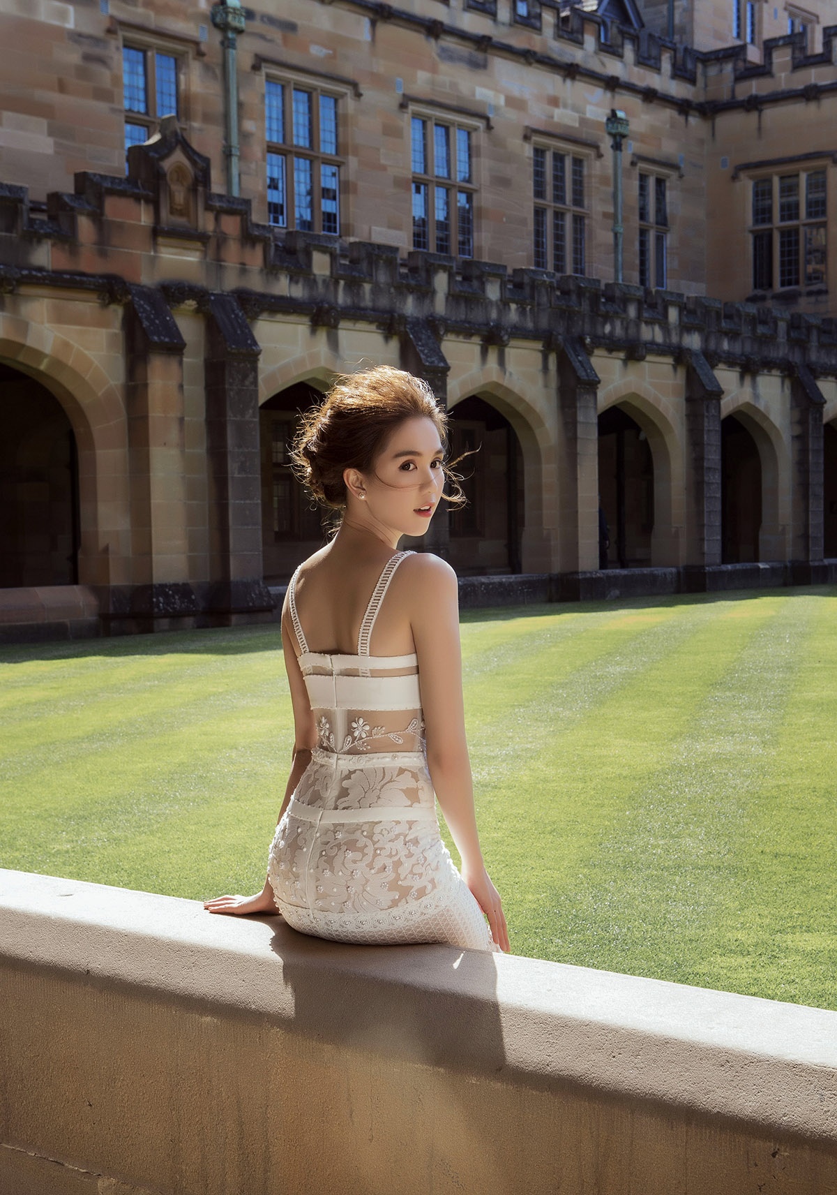 Ngoc Trinh xinh nhu cong chua anh 5