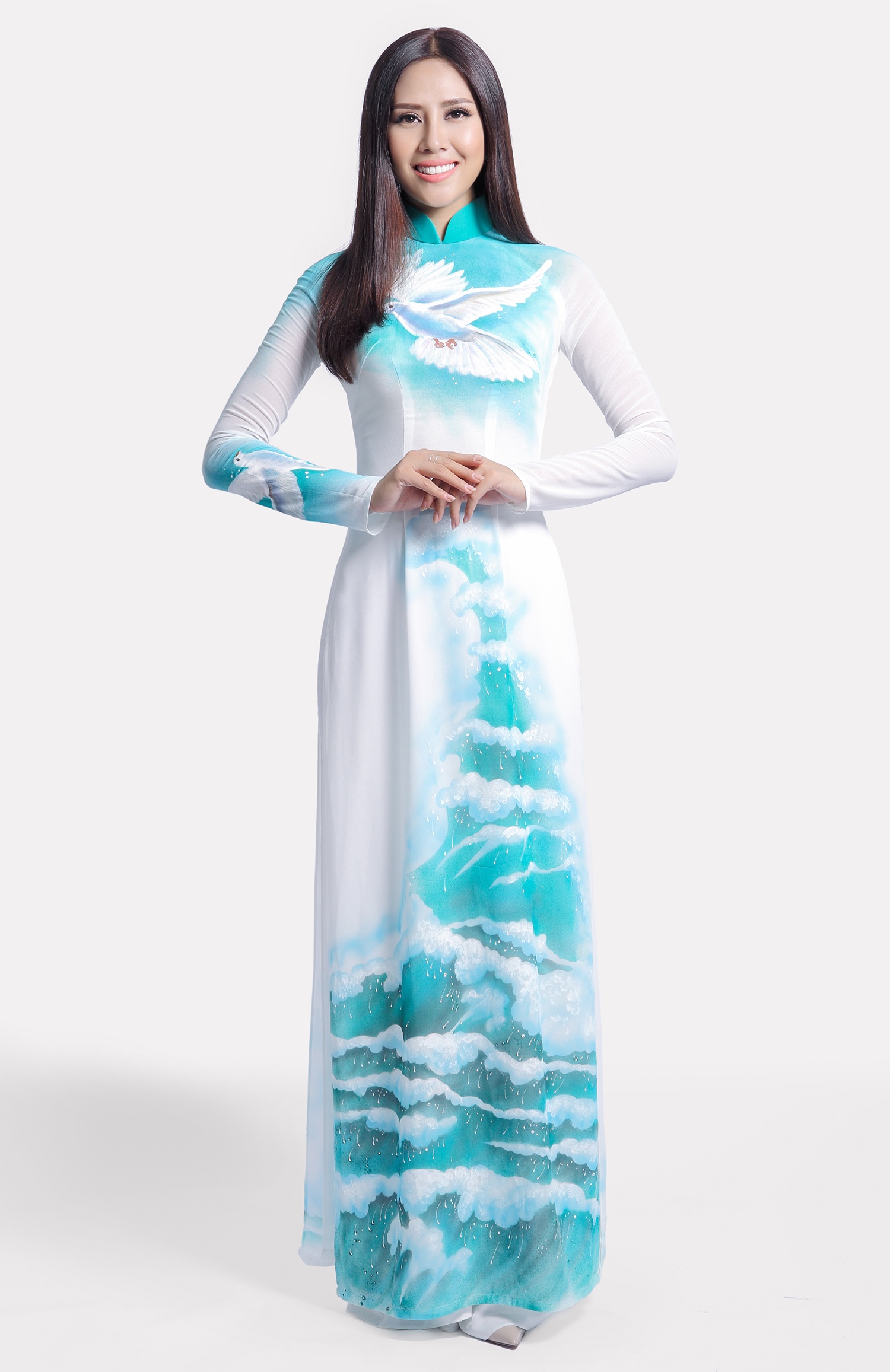 Nguyen Thi Loan thi Miss Grand International anh 4