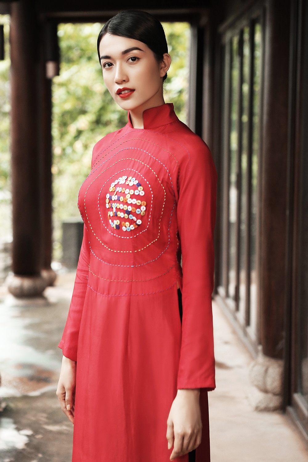 A hau Thien Ly,  Le Hang dien ao dai anh 6